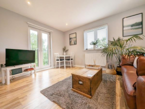 4 Roseland Apartment, Arundel